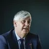 Centeno critica Marcelo por ter dado posse a Governo sem apoio parlamentar e elogia Cavaco em 2015