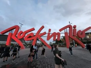 Prefeitura do Rio lança bot no WhatsApp para apoiar espectadores do Rock in Rio