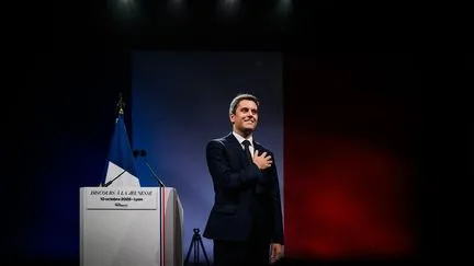 "Je veux être le président qui parlera à la jeunesse parce qu'il la comprend" : en meeting à Lyon, Gabriel Attal tente de relancer sa campagne en pleine mobilisation lycéenne