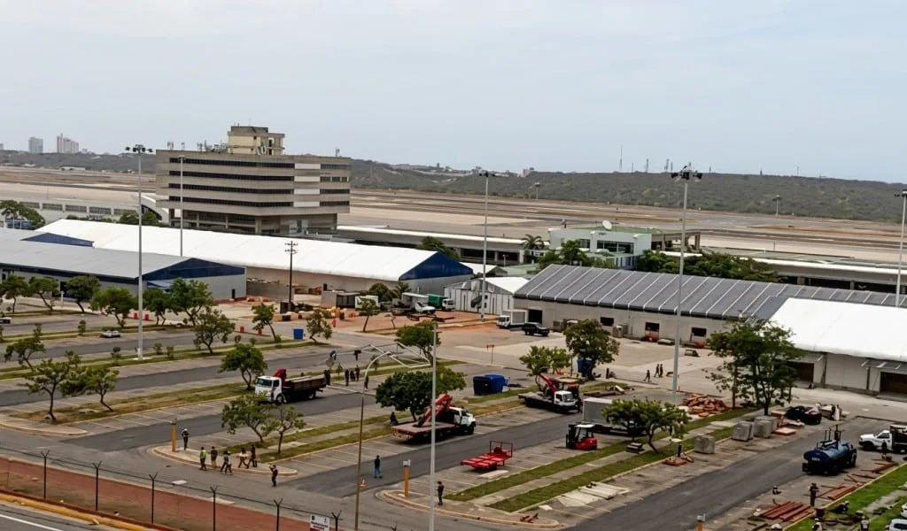 Tres aerolíneas, por ahora, confirman operaciones en terminal provisional de Maiquetía