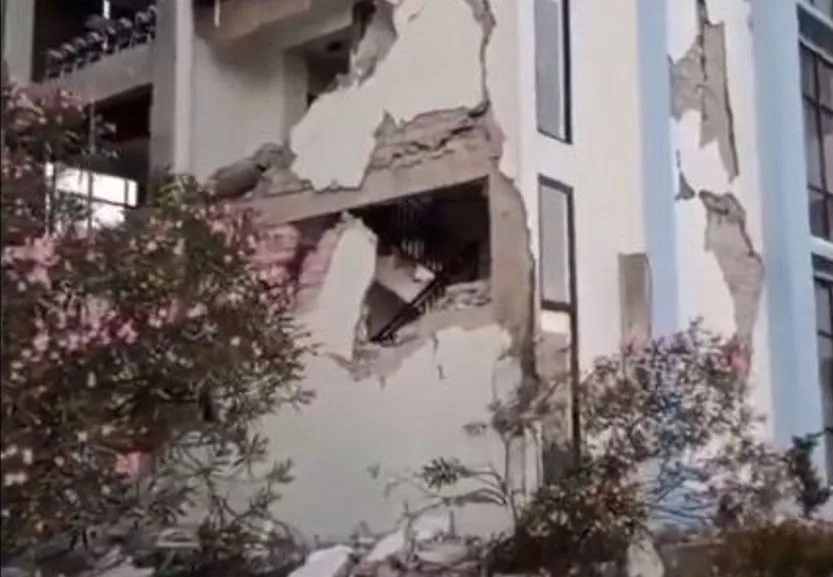En segundos todo cambió: así captaron el devastador terremoto en la costa de Indonesia (VIDEOS)