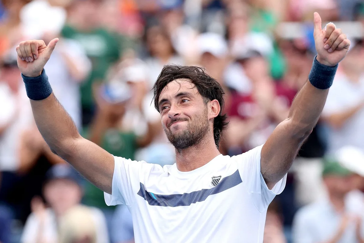 Thiago Tirante, a puro latigazo: los tiros implacables que sufrió Djokovic y sorprendieron al planeta tenis