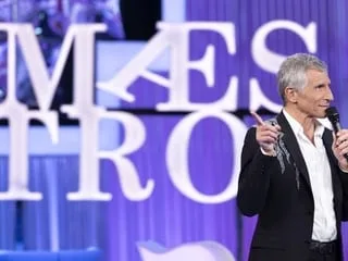 « N’oubliez pas les paroles » en crise : Nagui face à une baisse d’audience historique avant les Masters