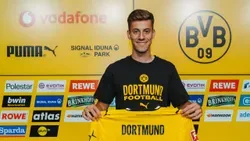 OFICIAL: Dortmund reforça-se com antigo alvo de Benfica e Sporting
