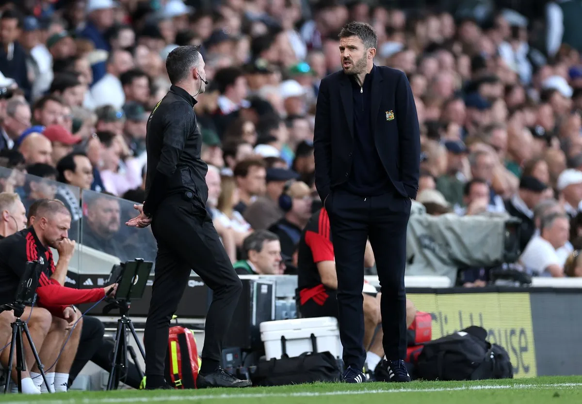 Michael Carrick hits back at Gary Neville comments amid Manchester United criticism