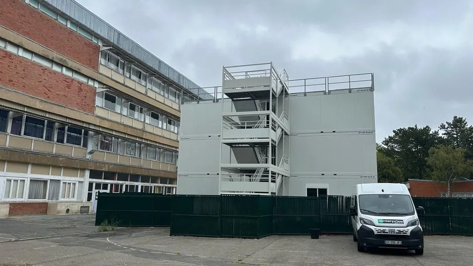 Le Havre : des tags racistes, antisémites et sexistes découverts sur l'école Paul-Bert
