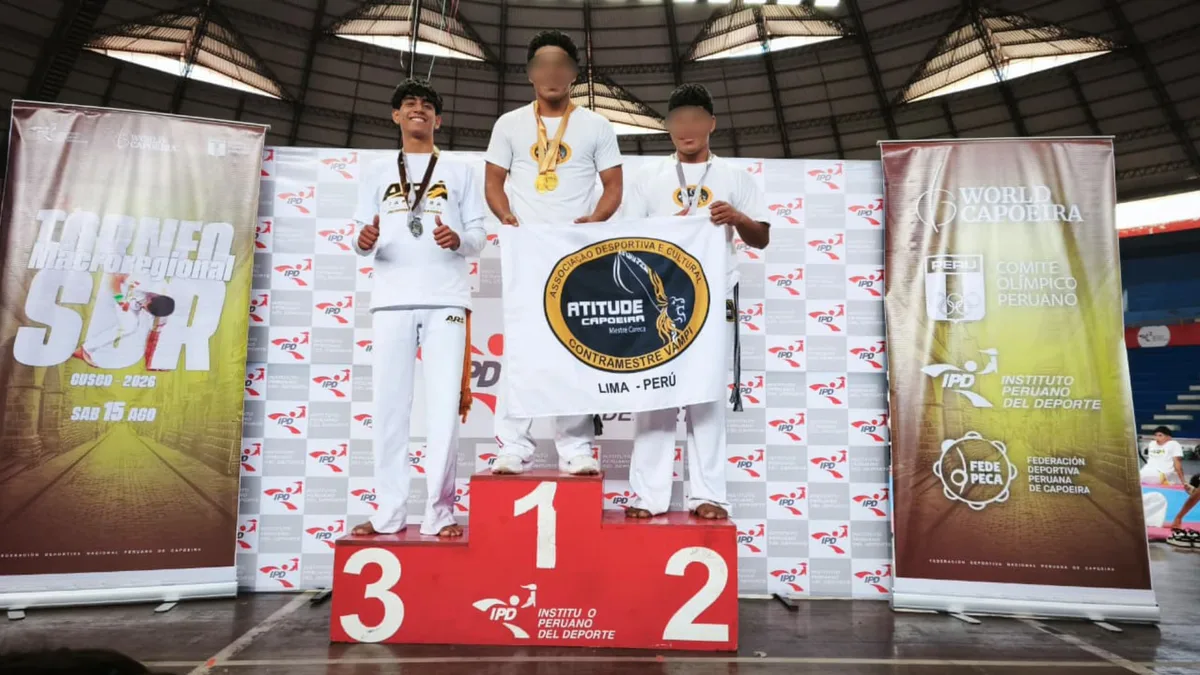 Hermanos de albergue del Inabif conquistan medallas de oro, plata y bronce en torneo de capoeira