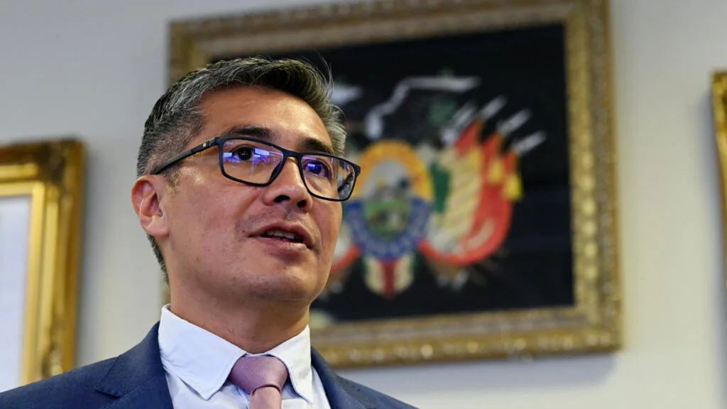 Bolivie: destitution du ministre de l'Économie après sa censure par le Parlement