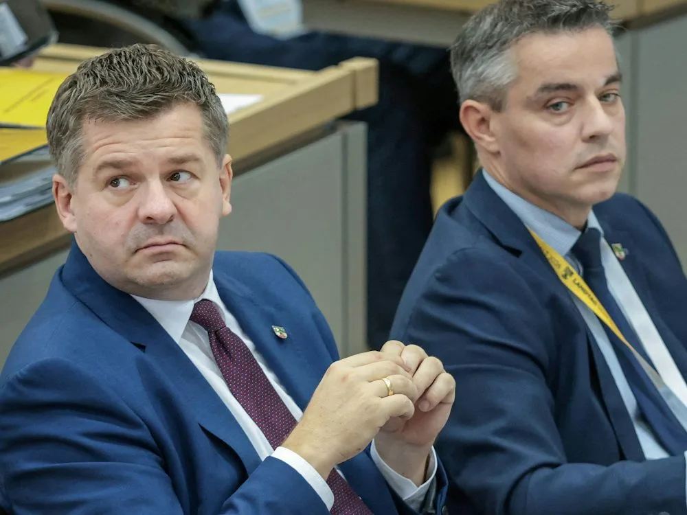 Newsblog zu den Landtagswahlen: CDU-Abgeordnete wollen bei Ministerpräsidentenwahl in Sachsen-Anhalt Saal verlassen