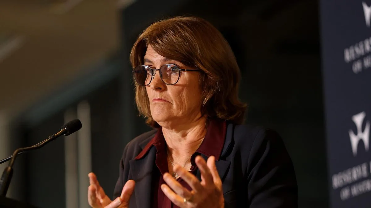 Reserve Bank hints at another interest rate rise in September meeting minutes