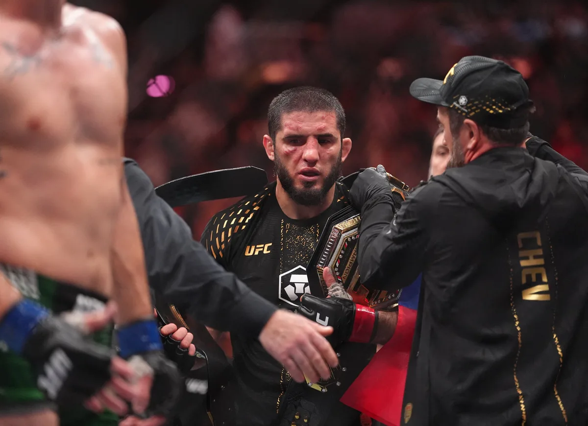 Makhachev apunta a Prates para su próxima defensa: “Se lo merece más”