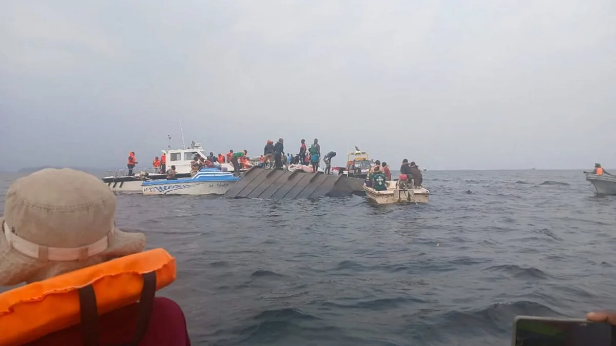 Over 50 Killed As Boat Overturns Minute After Starting Journey In Nigeria