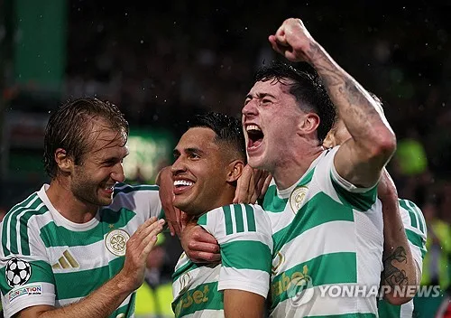 양현준 뛰는 셀틱, LASK에 3-0 완승…UCL 본선행 '청신호'