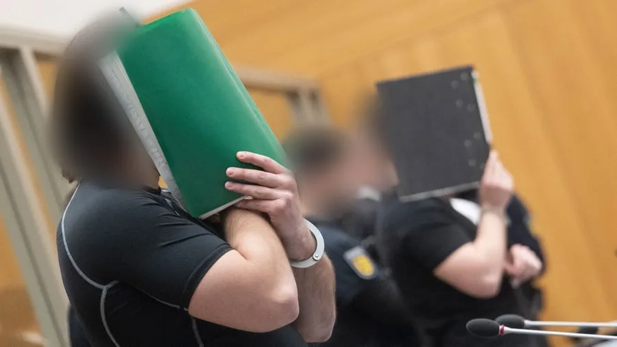 Brandsätze per Post?: Urteil gegen mutmaßliche Agenten Russlands erwartet