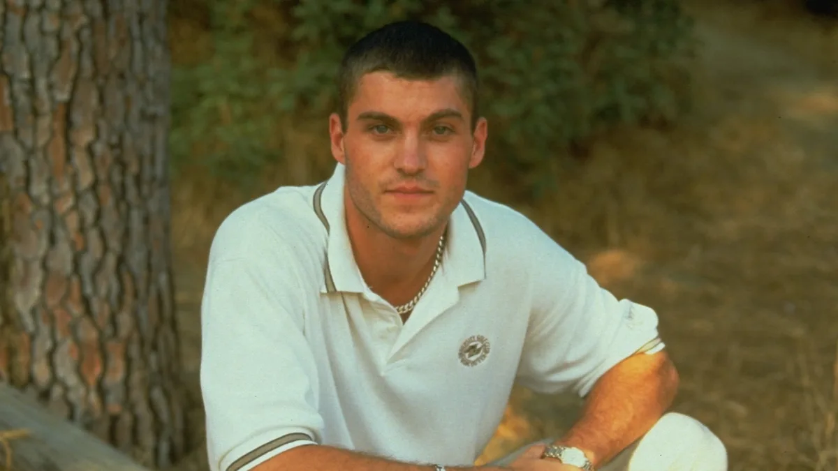 ’90210’ Heartthrob, 53, Reveals Devastating Health Struggle