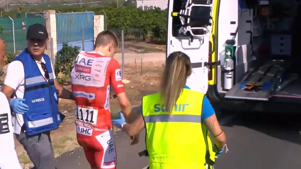Pogacar se retira de la Vuelta por una aparatosa caída
