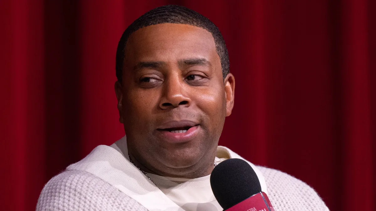 ‘SNL’ Star Mourns Former Castmate After Shocking Death