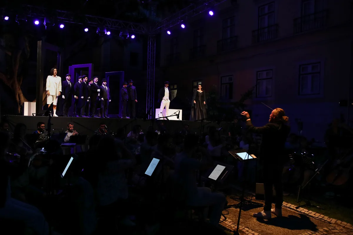 Quem disse que a ópera não pode ser cultura pop? Poder pode, mas não é a mesma coisa