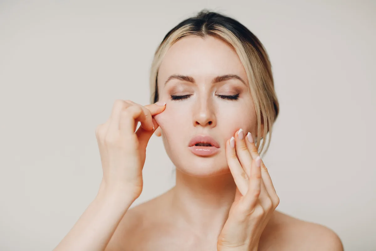 Bienestar Fest: una experiencia de masaje facial promete enseñarte a sacarte los signos de cansancio del rostro