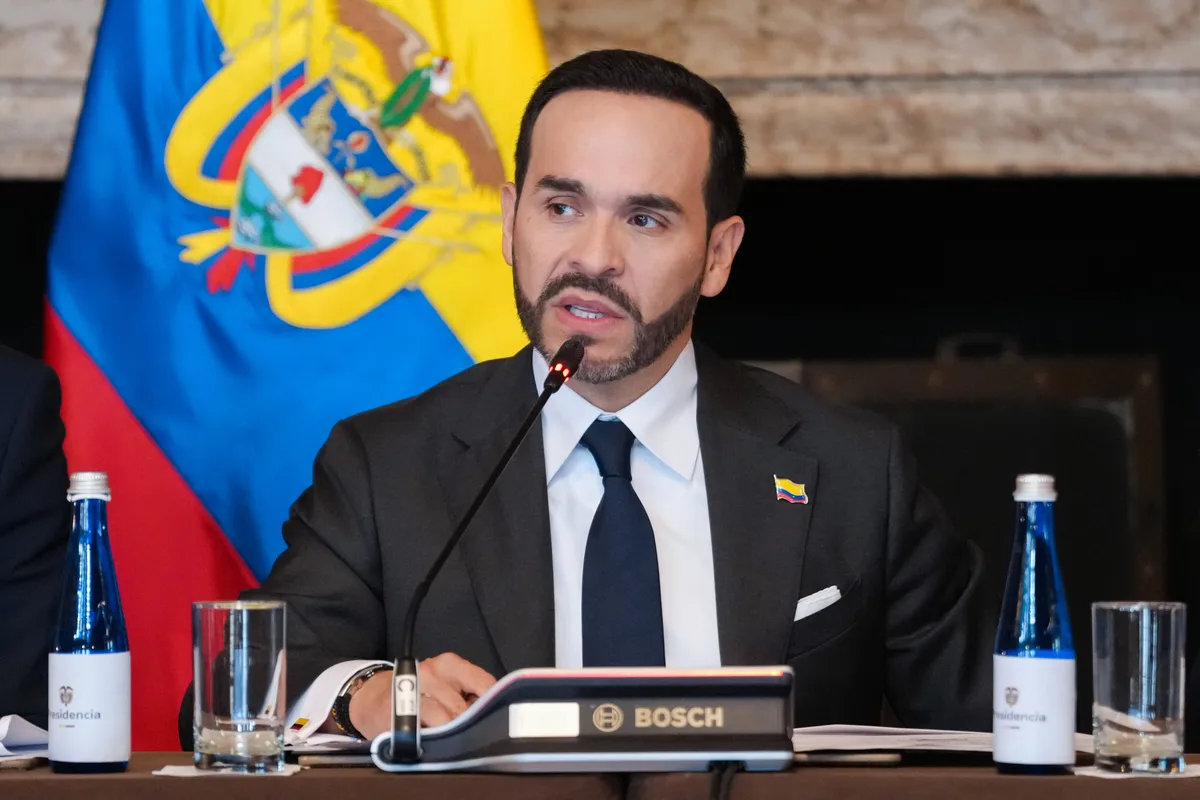 Abelardo de la Espriella entregó el balance de sus primeros 15 días de gobierno: “El rumbo de Colombia se endereza”