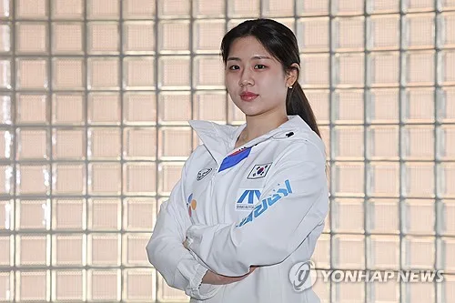 빙속 정희단, 공인기록회 여자 1,000ｍ 1위