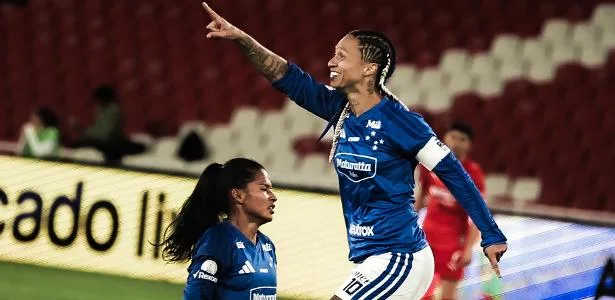 Byanca Brasil decide, e Cruzeiro vence em estreia na Libertadores Feminina