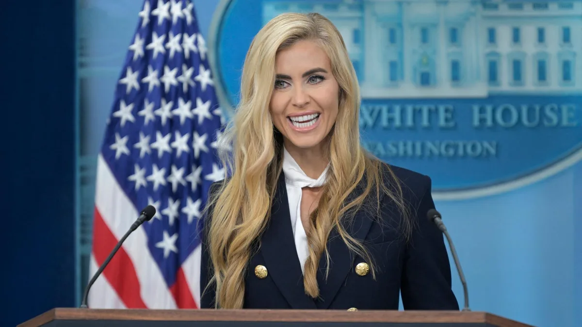 Donald Trump lâche sa porte-parole Katie Zacharia après une première semaine catastrophique