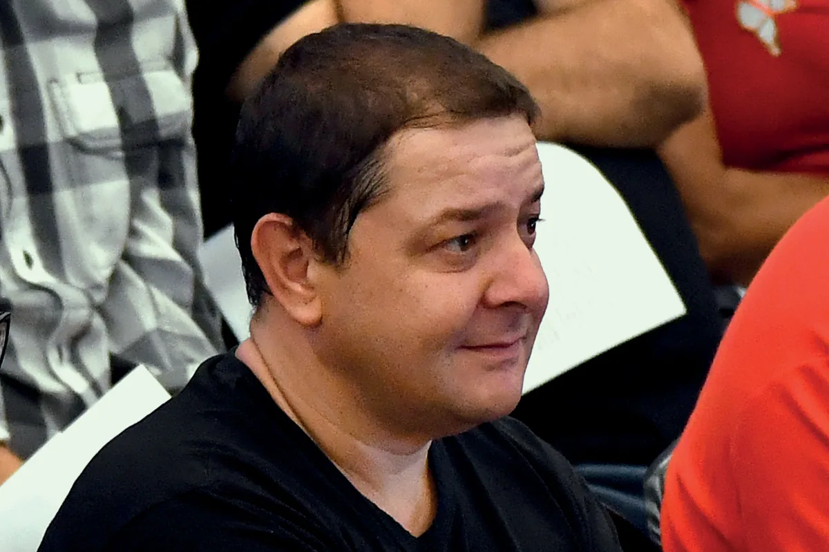 Lulinha será preso e Lula será indiciado, diz vice de Flávio sobre fraudes no INSS