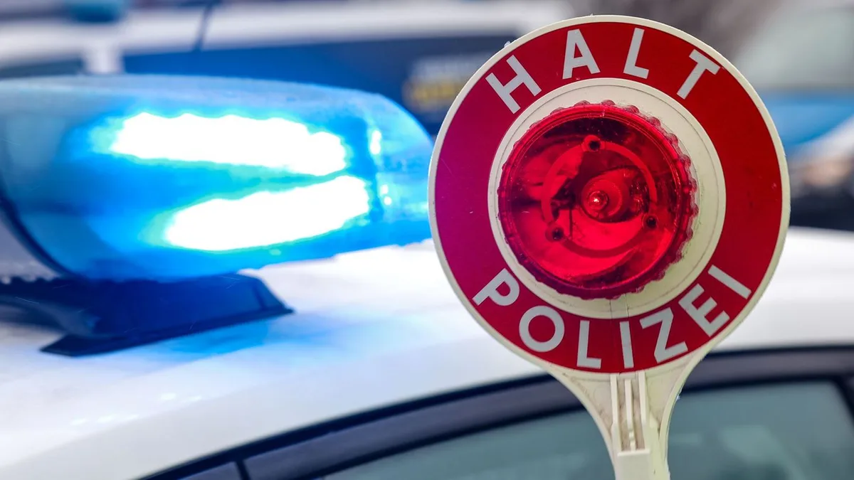 Verkehr: Polizei kündigt verstärkte Kontrollen im September in MV an