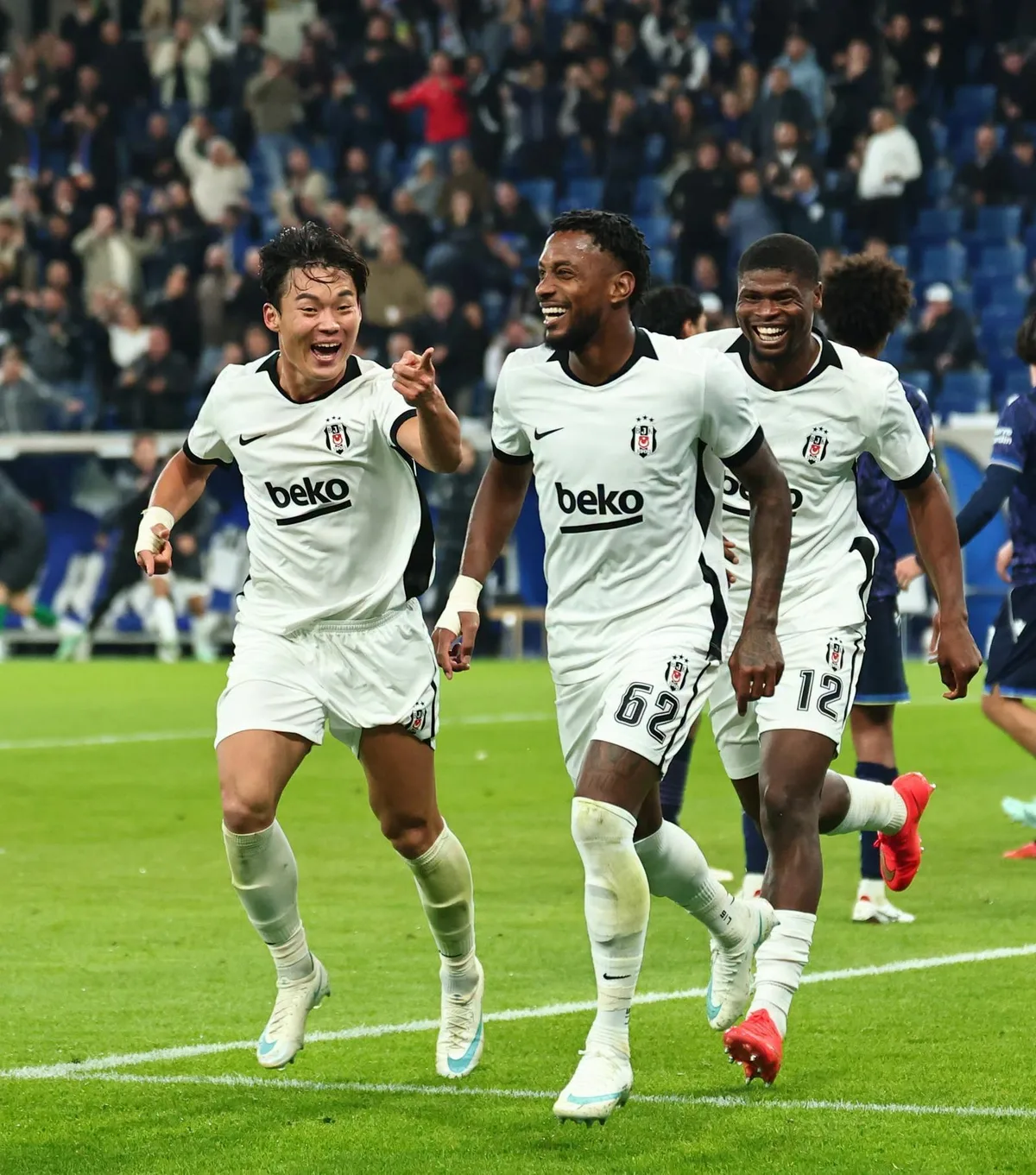 ‘오현규 2골 1도움’ 베식타스, UEL서 호펜하임 3-2 제압