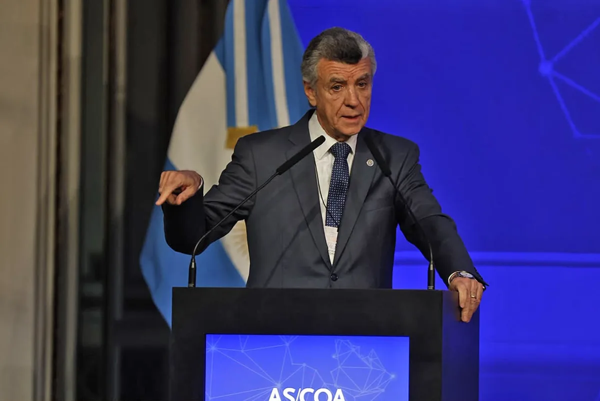 Grinman dijo que no defiende el presente del Gobierno y alertó sobre la vuelta del kirchnerismo