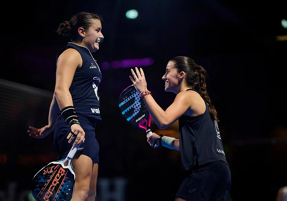 Martina Calvo y Claudia Fernández brillan en Alemania y se toman la revancha de Roland Garros