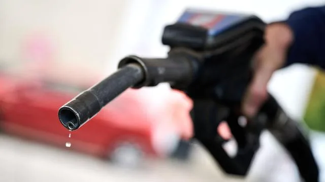 Mobilitätskosten: Zwei Wochen Tankrabatt - Kritik an Weitergabe
