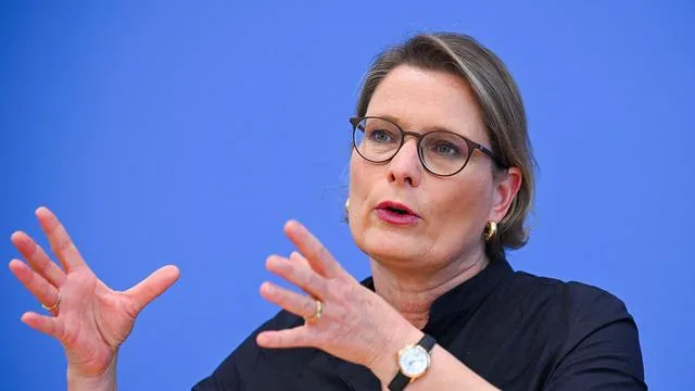Angriffe auf Bahn-Beschäftigte: Bundesjustizministerin will Gewalt gegen Bahnpersonal härter bestrafen
