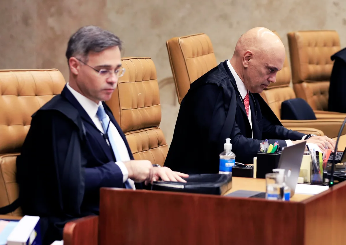 Moraes e Mendonça quase chegam às vias de fato após quebra de sigilo