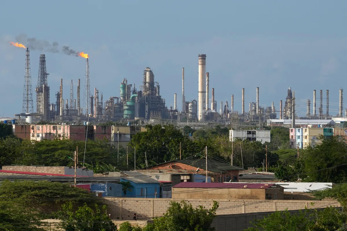 Casa Blanca entrega a la empresa privada North American Blue Energy Partners la concesión de 100 años sobre crudo venezolano