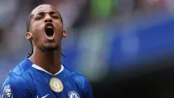 OFICIAL: Chelsea renova com João Pedro até 2034