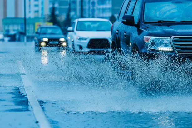Drivers urged to make 3-minute car check as yellow thunderstorm warning given