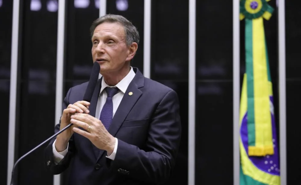 Crivella ganha munição na campanha após ser poupado de processo do ‘QG da Propina’