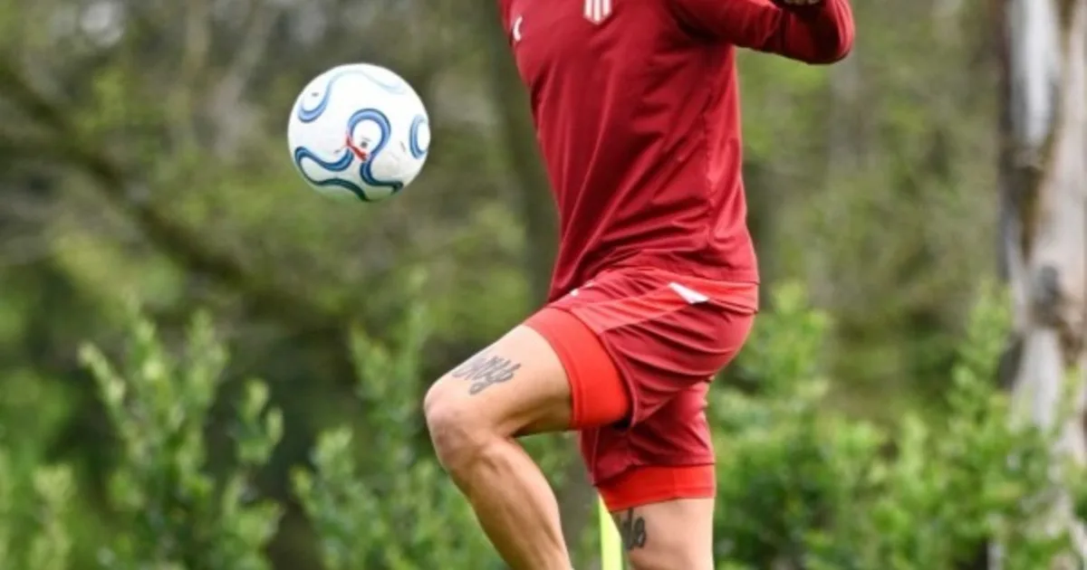 Rojo aún no figura en la lista de la Libertadores y Estudiantes aguarda horas antes de la semi con Flamengo