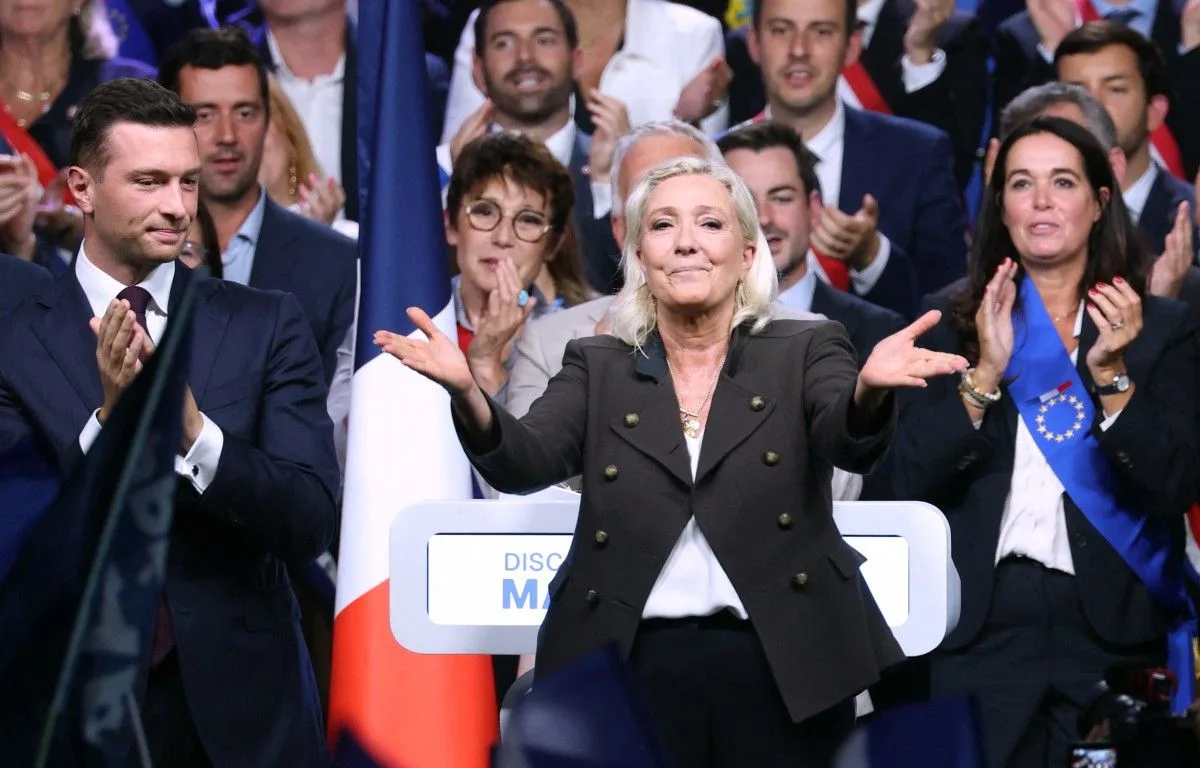 Présidentielle 2027 : Marine Le Pen veut mettre la « priorité nationale » au cœur de sa politique de logement