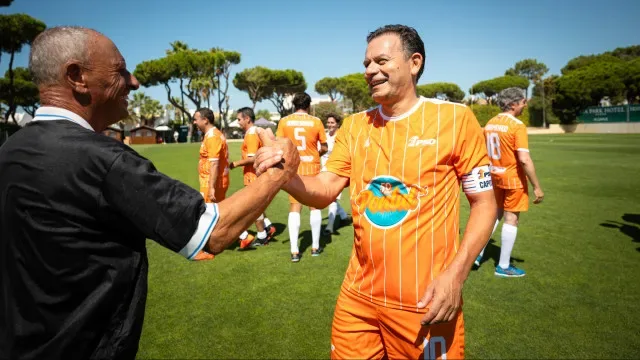 Montenegro e mais PSD jogaram futebol antes do Pontal: As imagens