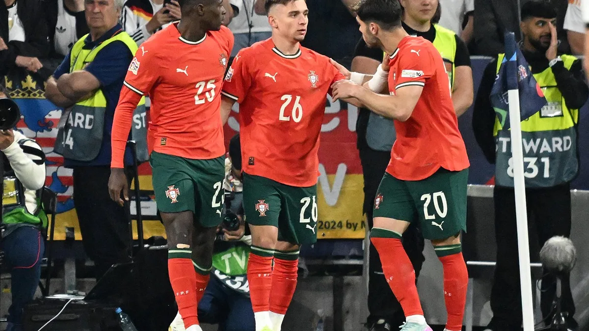 Mercado: Chelsea tem €40M para substituir português... por outro português