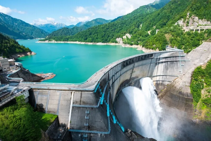 Anthropic reinvents source control as Claude floods the world with code