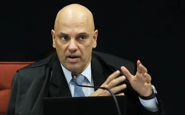 Moraes diz no STF que sigilo da fonte de jornalista não protege prática de crime