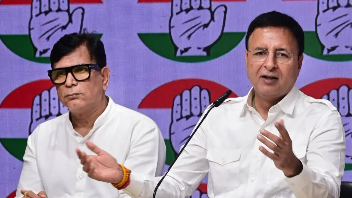 Congress alleges Rs 36,000 crore scam in 'artificial' sugar crisis