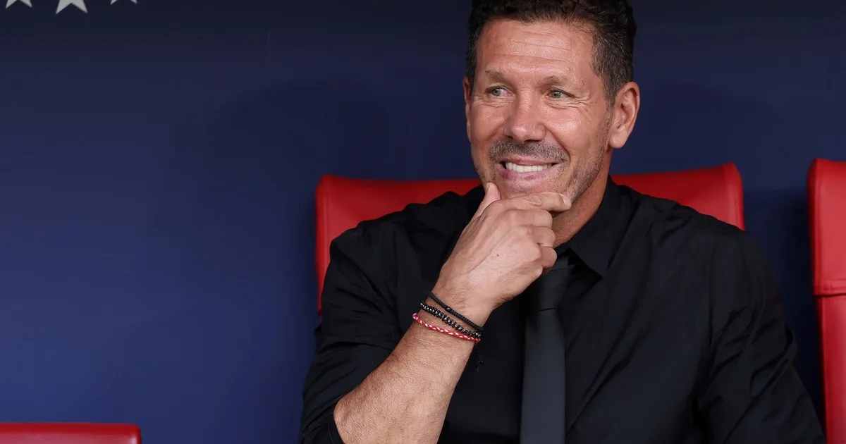 Simeone, sobre lo sucedido con Julián: "Necesitamos estar juntos" y ¿por qué Álvarez no saludó a la gente?