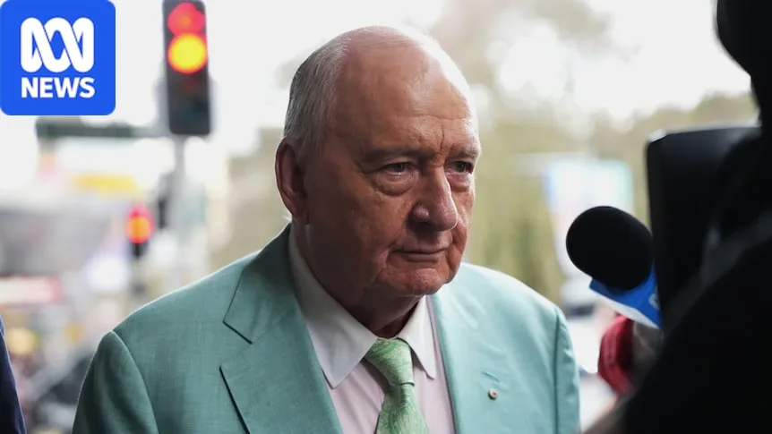 Former Alan Jones colleague tells court of currying favour through texts