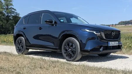 heise+ | Mazda CX-5 im Test: Mehr Platz, weniger Leistung als bisher