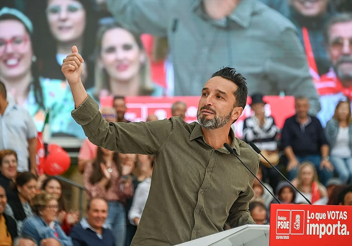 Dimiten los dos últimos condenados por el caso «hermanísimo»: entre ellos, el exlíder del PSOE de Badajoz, cercano a Sánchez